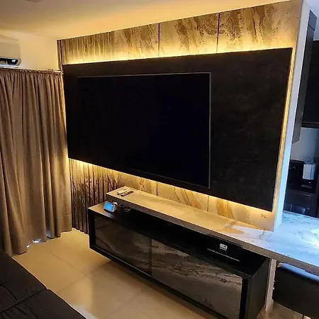 Apartamento Em Predio Residencial Em Foz Do Iguacu Exterior photo