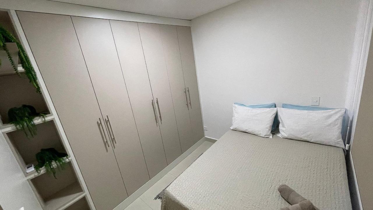 Em Predio Residencial Em Apartment