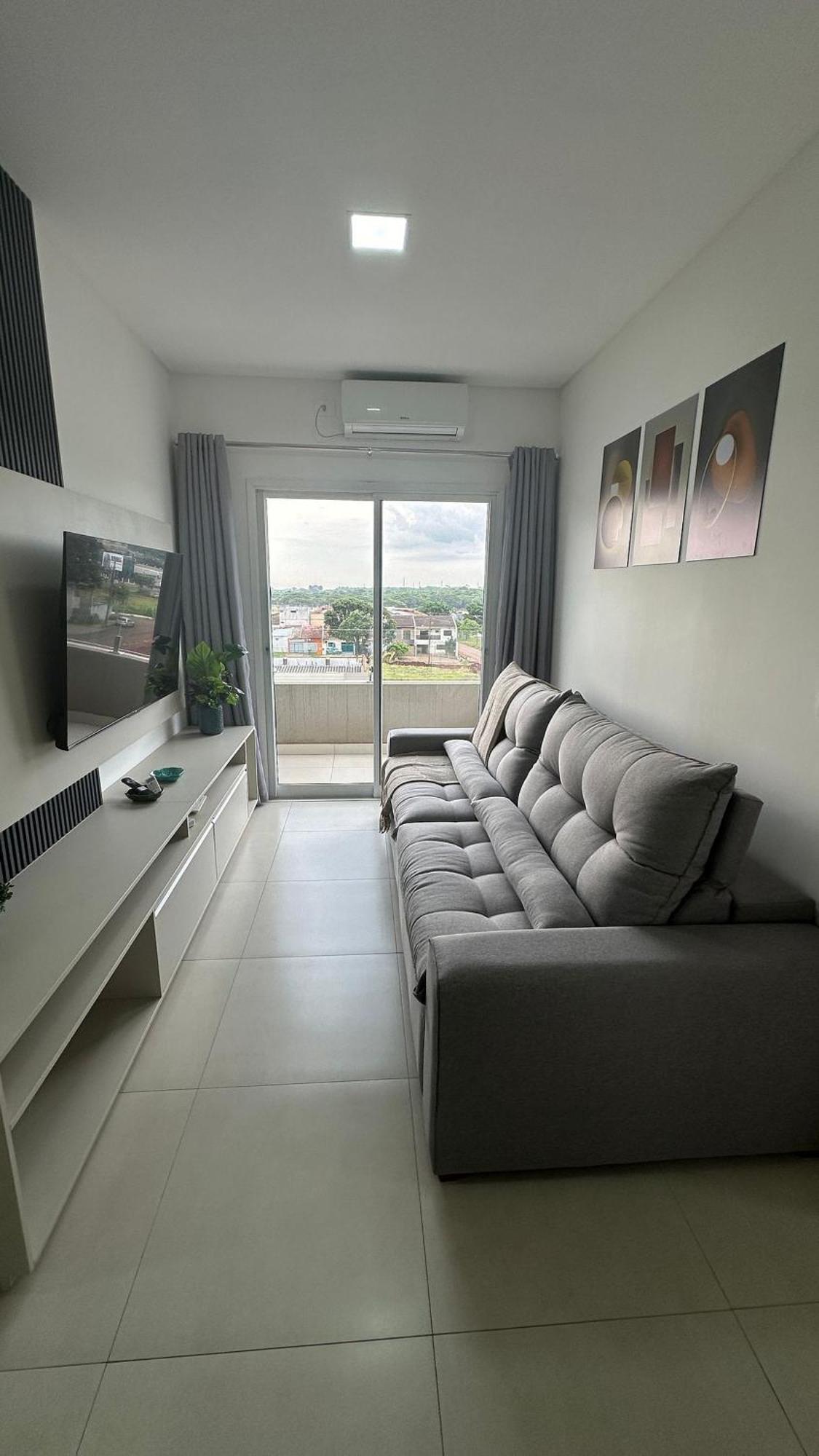 Em Predio Residencial Em *