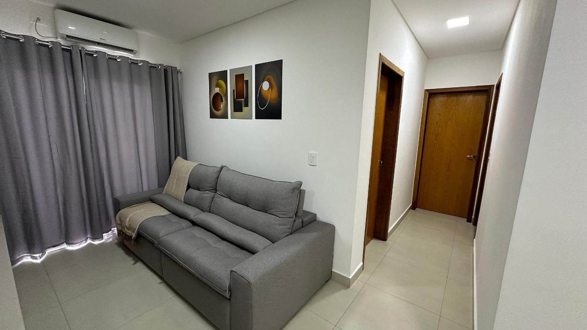 Em Predio Residencial Em